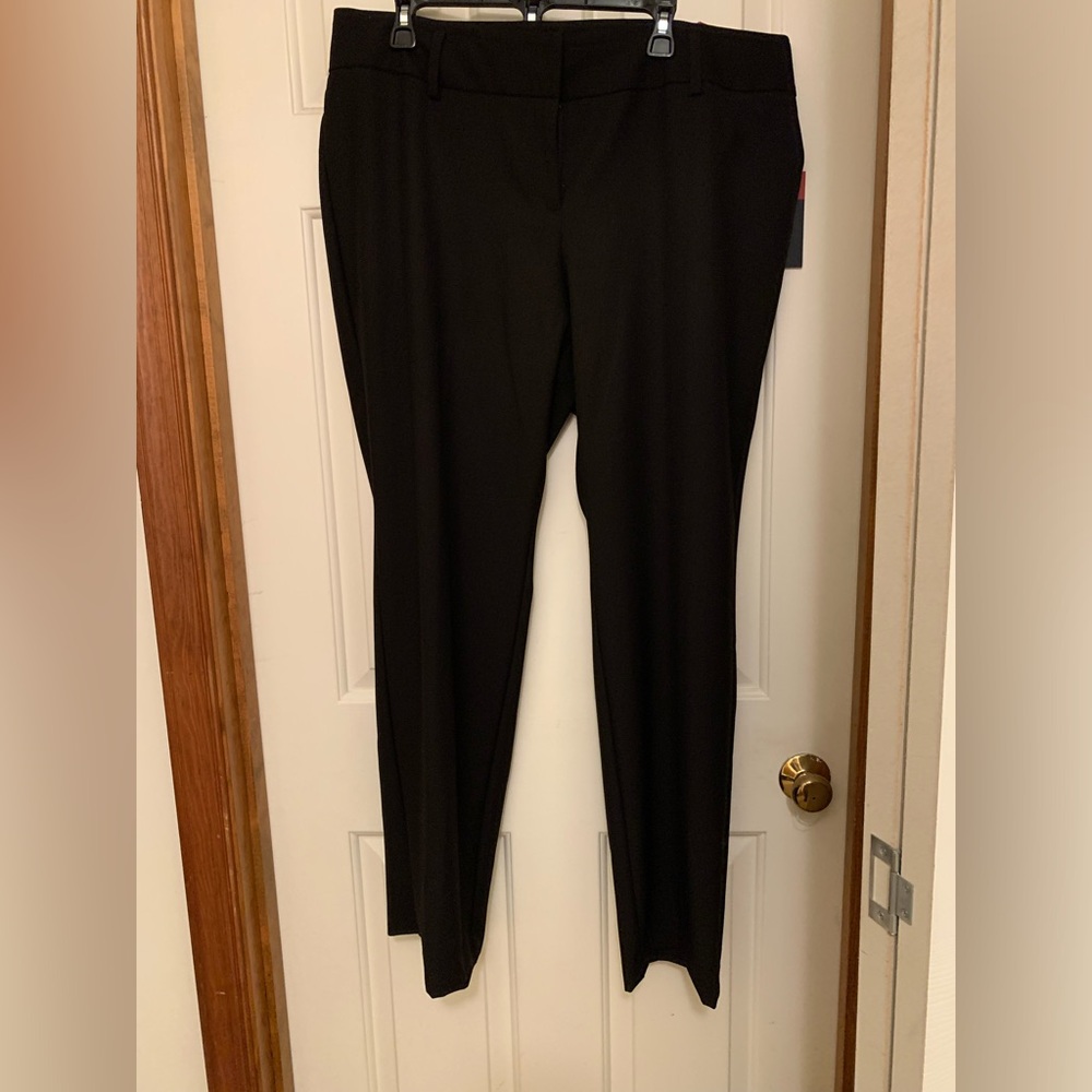 Worthington NWT size 18 Black dress pants